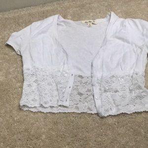 White short sleeve shrug